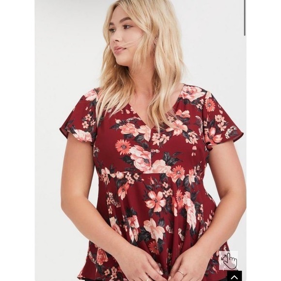 Torrid Babydoll Georgette Flutter Sleeve Blouse Top Red Floral Size 4 - Picture 1 of 4
